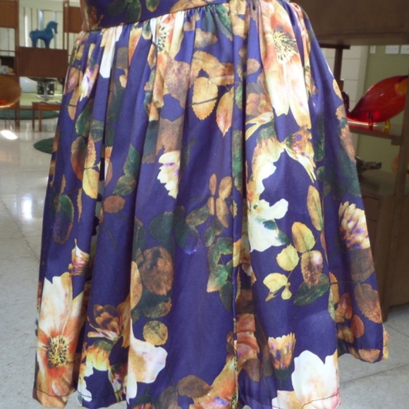 Floral Print Pleated Mini Skirt SZ Medium Vintage 90s PreLoved - Picture 6 of 7